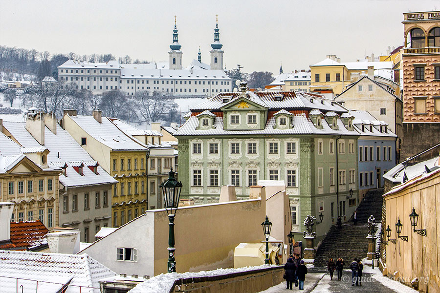 Стоит ли ехать в Прагу зимой 2020-2021?