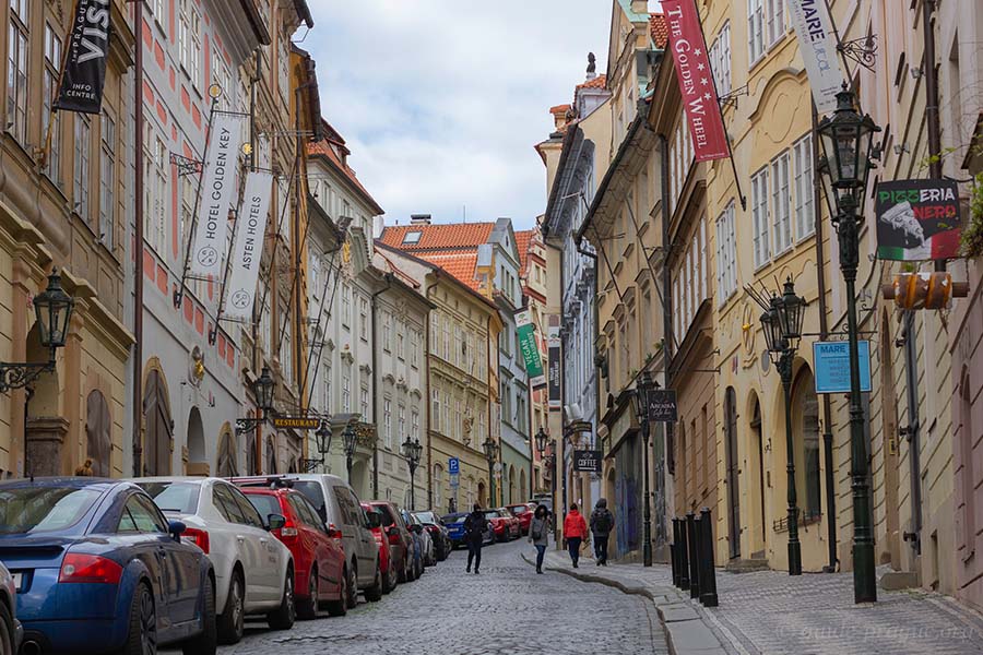 Photo of parking in a narrow street in Prague
